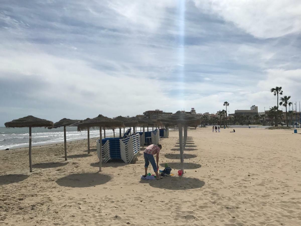 Apartamento a 100m de la playa Torrevieja Exterior foto